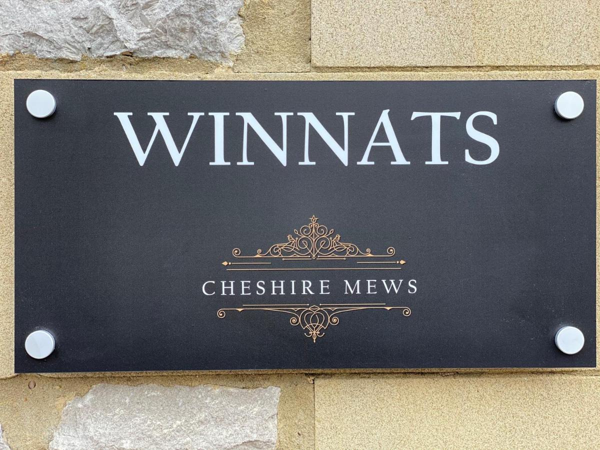Cheshire Mews Hotel Castleton  Exterior photo